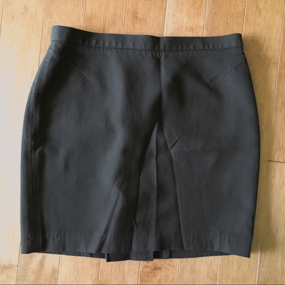 Ann Taylor LOFT black mini skirt